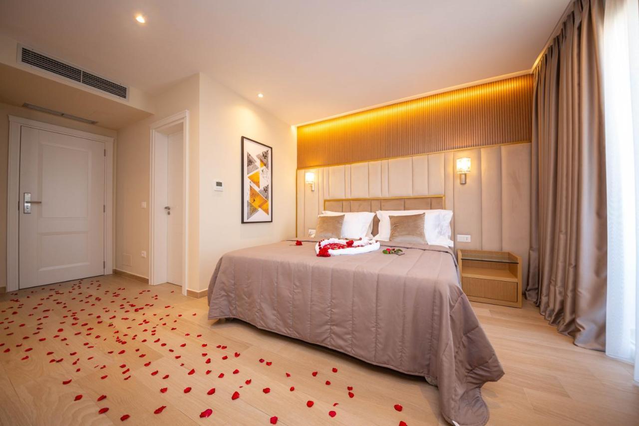 Merar Hotel Golem  Zewnętrze zdjęcie