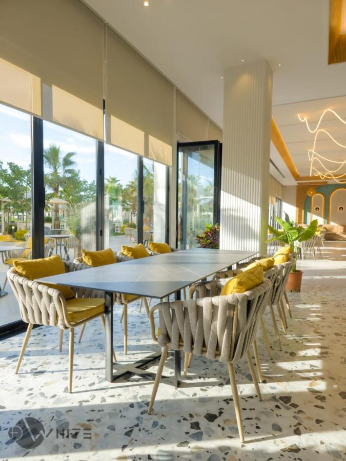 Merar Hotel Golem  Zewnętrze zdjęcie